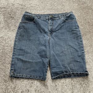 Basic Editions Jean Shorts Womens 16 Blue Denim Dark Wash High Rise 10" Inseam